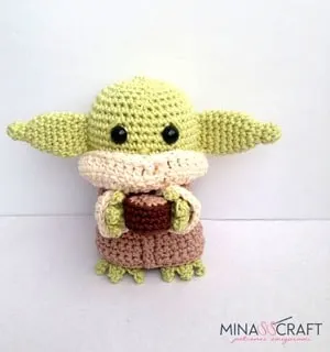 Crochet Baby Yoda Patterns free - baby alien - the child - amigurumi #crochet #crochetpattern #diy