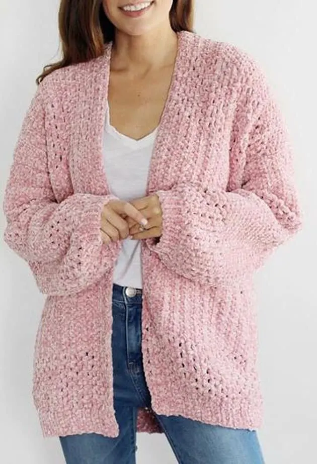 sweater crochet patterns- cardigan clothing crochet pattern- amorecraftylife.com #crochet #crochetpattern #diy