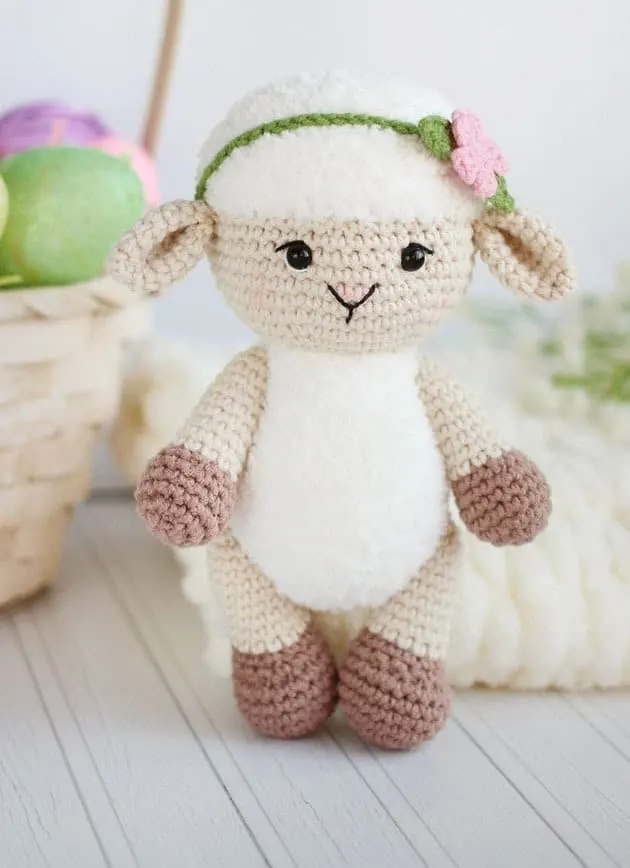 lamb crochet pattern- easter crochet pattern pdf -sheep amigurumi animal crochet pattern - amorecraftylife.com #crochet #crochetpattern