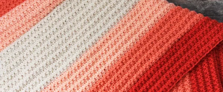 coral ombre crochet blanket free pattern- amorecraftylife.com -crocheted afghan - free printable crochet pattern - #crochet #crochetpattern #freecrochetpattern