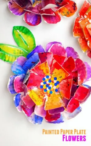 spring flower kid crafts - crafts for kids - kid craft -#kidscraft #preschool #craftsforkids amorecraftylife.com