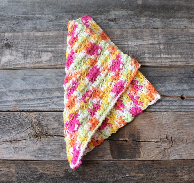easy over the rainbow trinity stitch crochet dishcloth pattern - free printable pdf - amorecraftylife.com #crochet #crochetpattern #freecrochetpattern