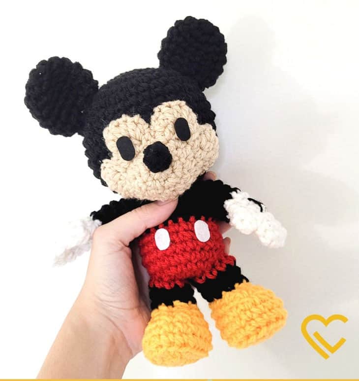 crochet mouse patterns - amigurumi crochet pattern - amorecraftylife.com #crochet #crochetpattern #diy #amigurumi