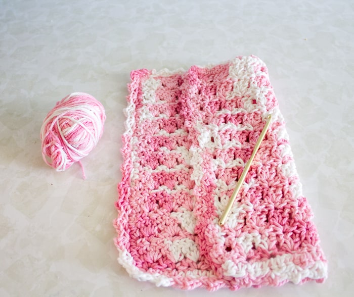 easy primrose stitch crochet dishcloth pattern - free printable pdf - amorecraftylife.com #crochet #crochetpattern #freecrochetpattern