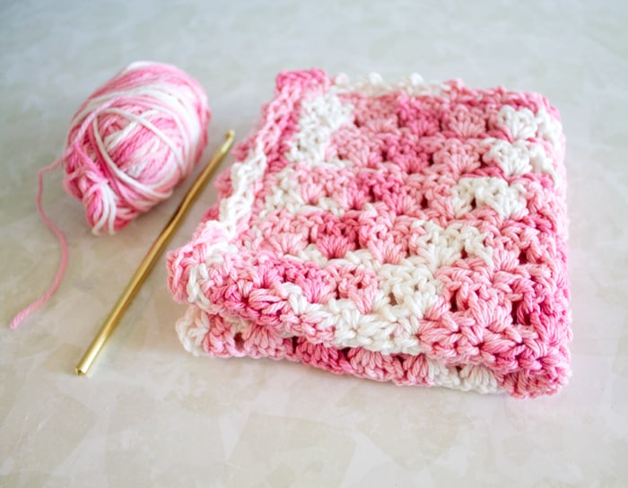 easy primrose stitch crochet dishcloth pattern - free printable pdf - amorecraftylife.com #crochet #crochetpattern #freecrochetpattern