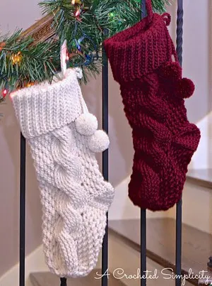 crochet Christmas stocking patterns - winter - home decor- amorecraftylife.com #crochet #crochetpattern #diy #christmas