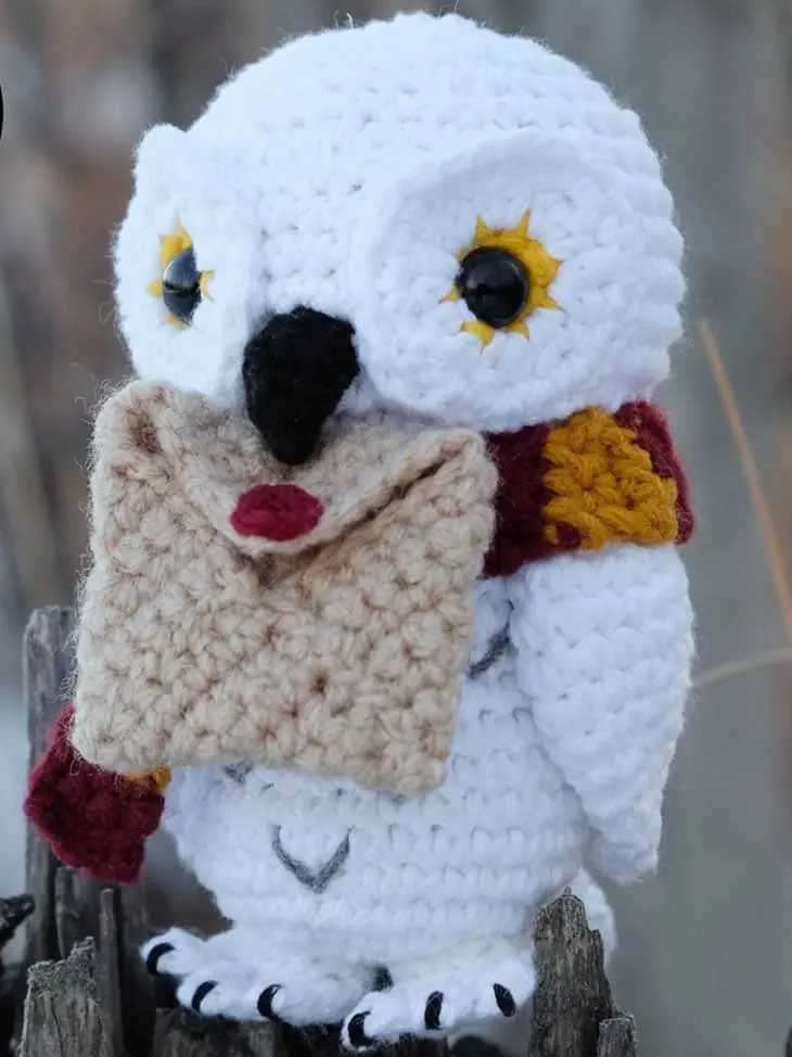 Make a cute crochet owl pattern.