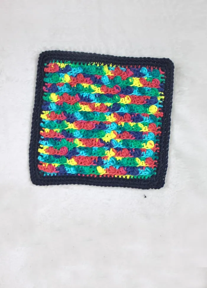 Try this easy cotton double thick pot holder crochet pattern. This easy pattern uses the puff stitch.