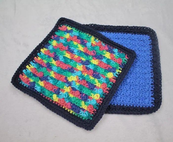 Try this easy cotton double thick pot holder crochet pattern. This easy pattern uses the puff stitch.