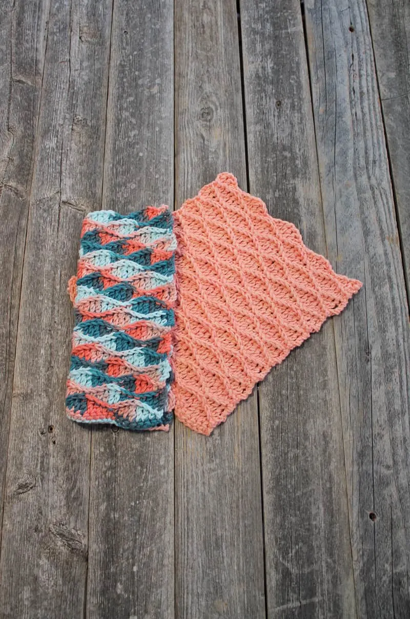 Try this raised wave dishcloth pattern. This pattern uses a repeat of basic stitches to make this eye-catching pattern. There is a free printable PDF available.
