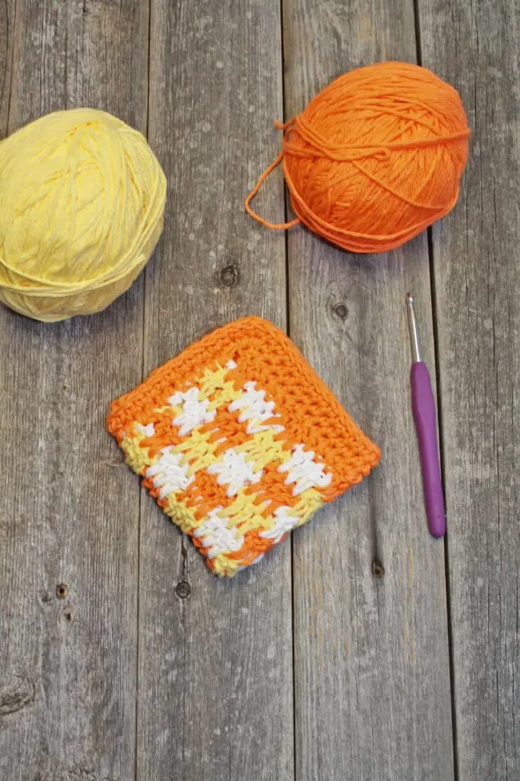 Try this colorful checkboard crochet dishcloth pattern. This pattern uses basic stitches to make this pattern. There is a free printable PDF.