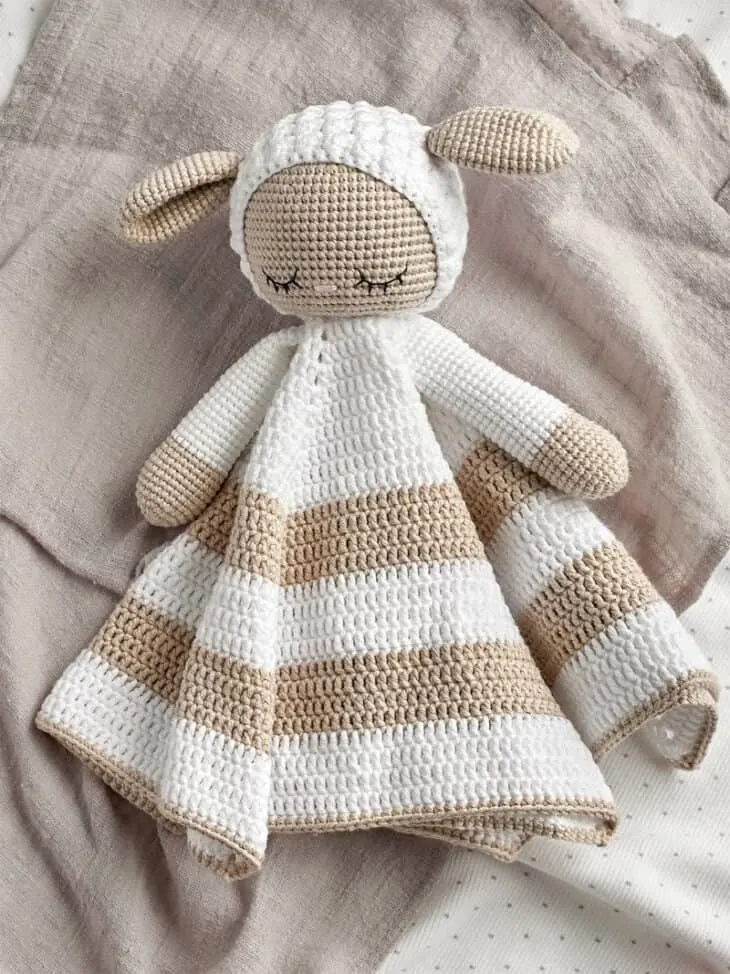 Make your own cute sheep lovey crochet pattern.