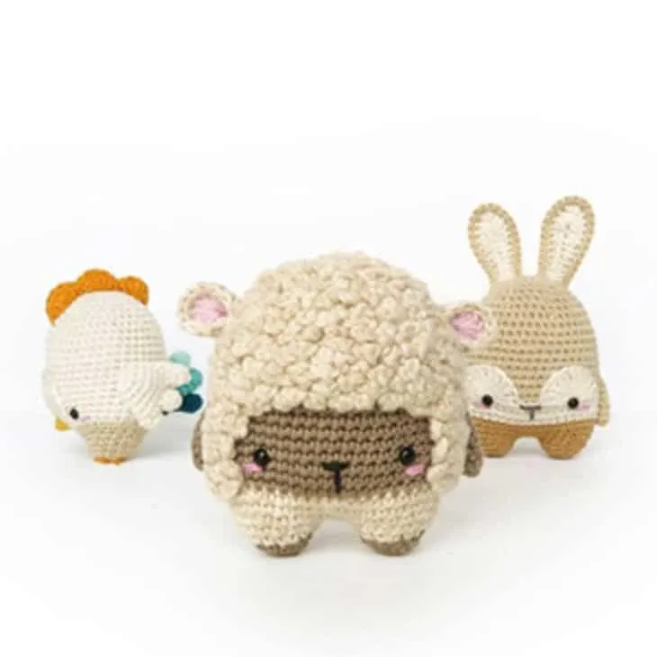 Make your own cute crocheted sheep with this pattern.