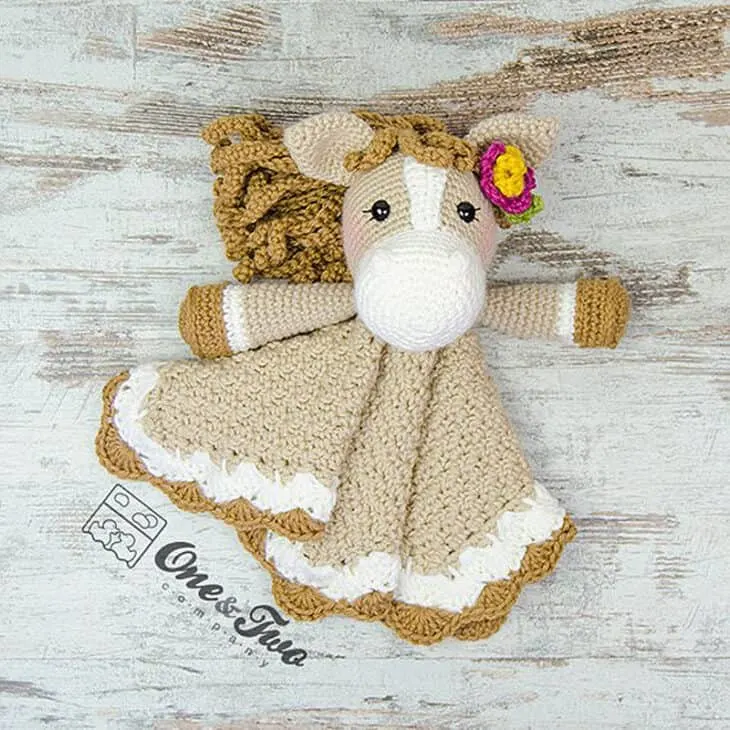 Make your own cute horse lovey with this crocheting pattern.