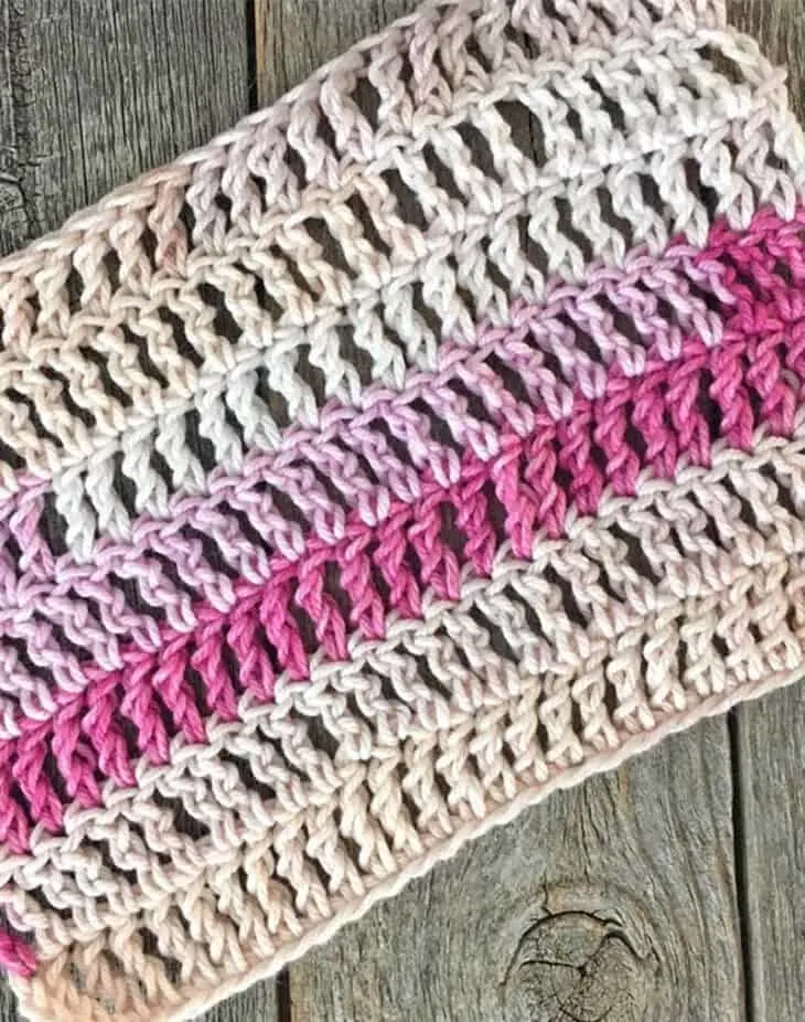 Learn how to do the crochet stitches for triple or treble crochet (tr)