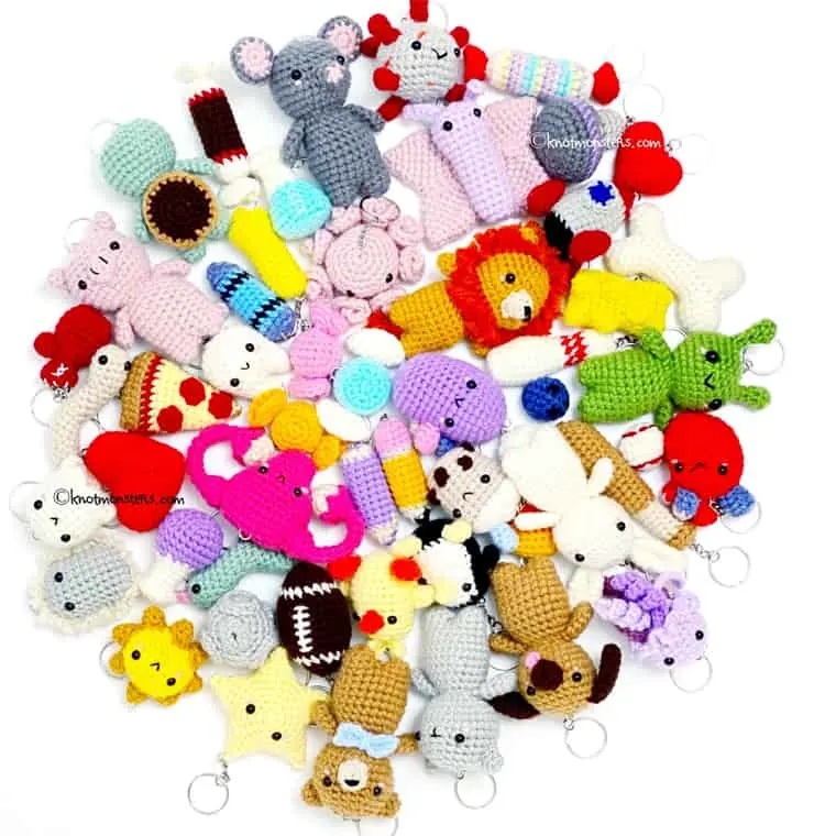 Make some adorable amigurumi keychain patterns. There are lots for you to choose from.