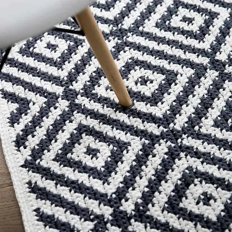 geometric tapestry crochet rug 