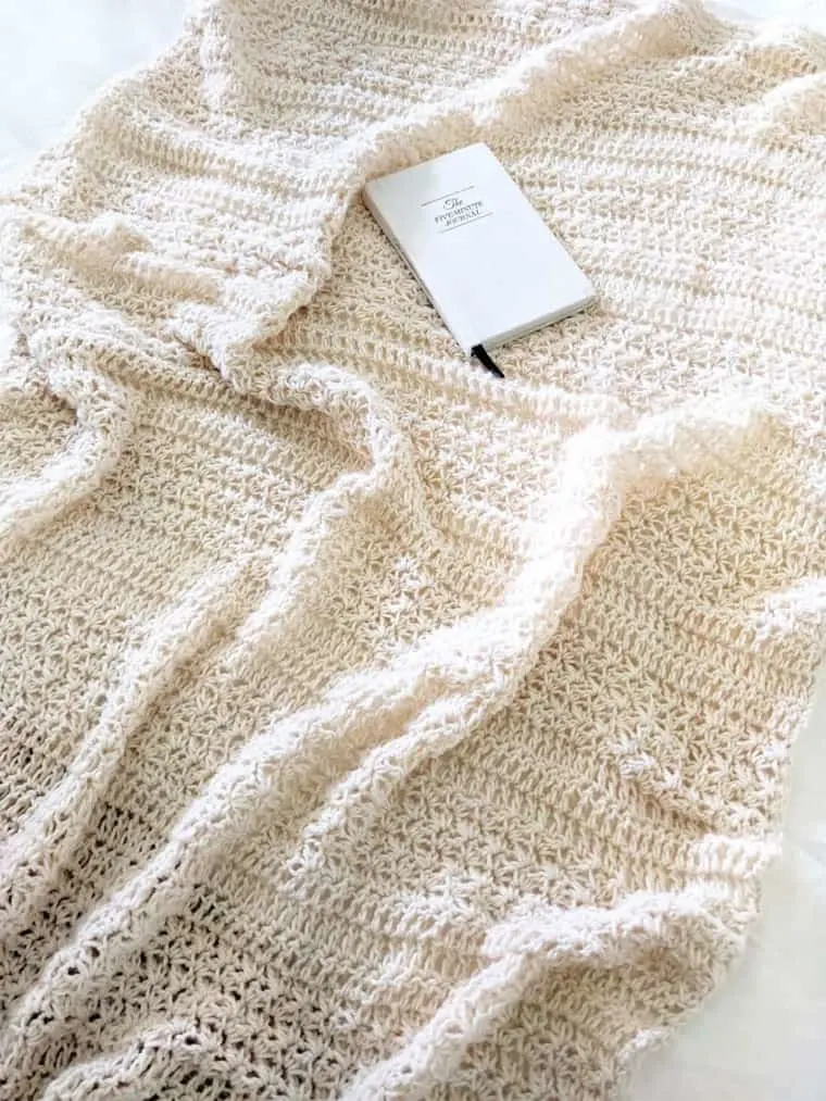 Make this easy textured blanket using a 9 mm crochet hoo.