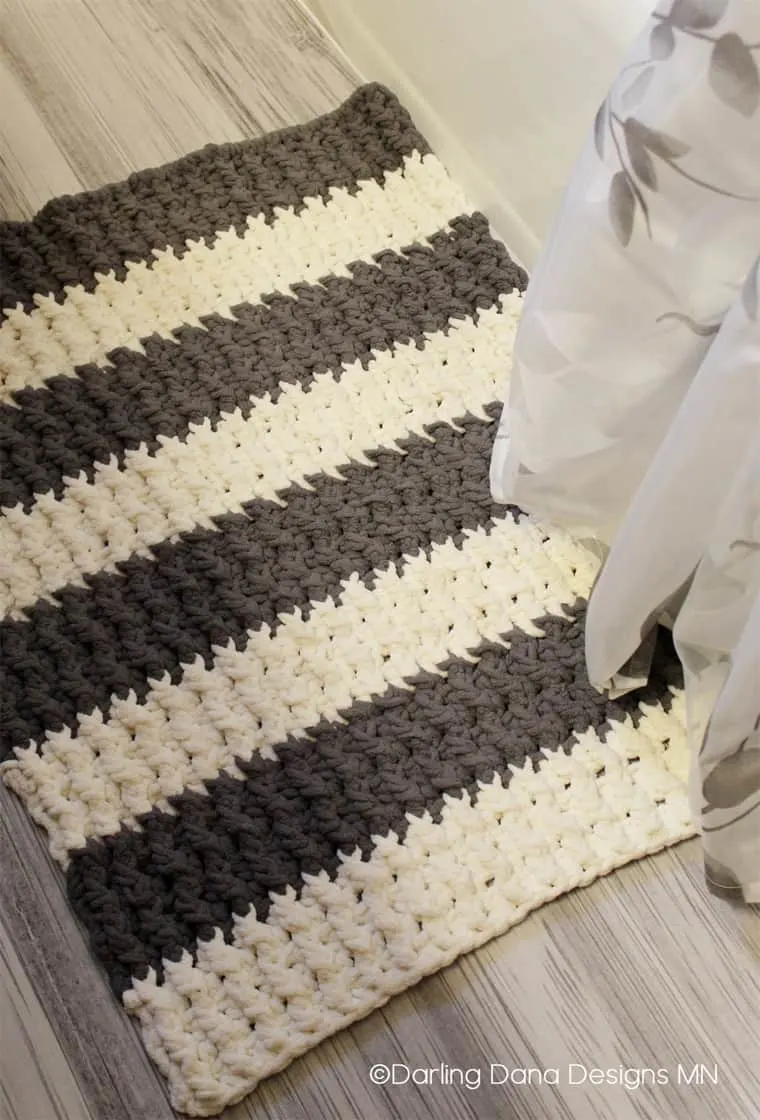 Try this ribbed plush bath mat crochet pattern.