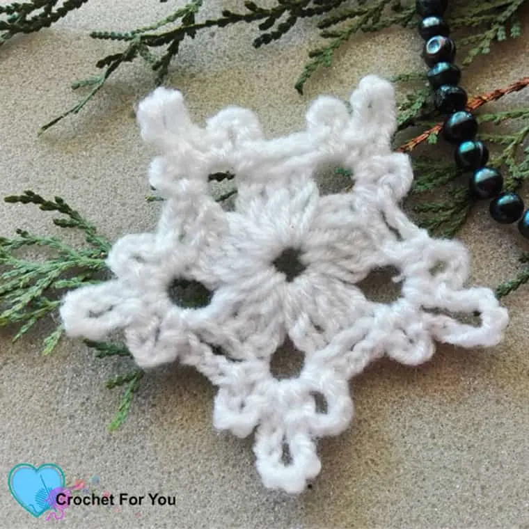 quick white crocheted snowflake