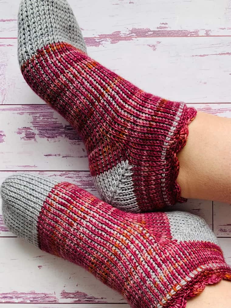 Tunisian crochet socks in pink and gray