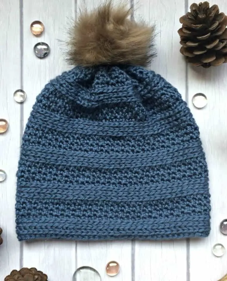 textured stripe crochet hat pattern in worsted weight yarn, free pattern 
