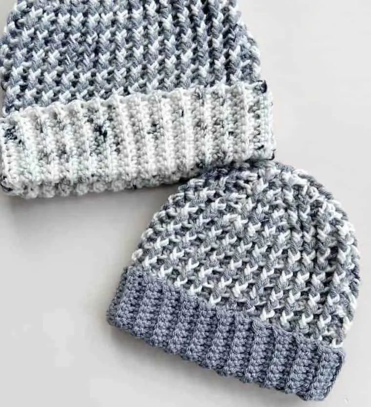 gray and white textured crochet hat pattern