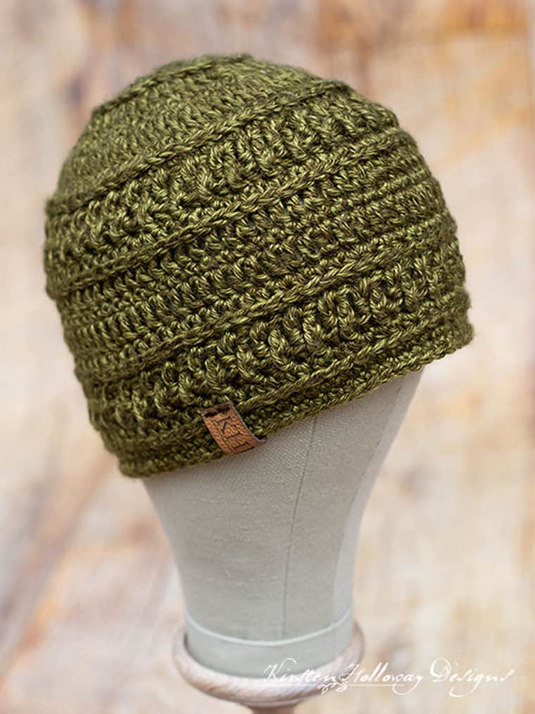 wanderlust crochet beanie in worsted weight yarn
