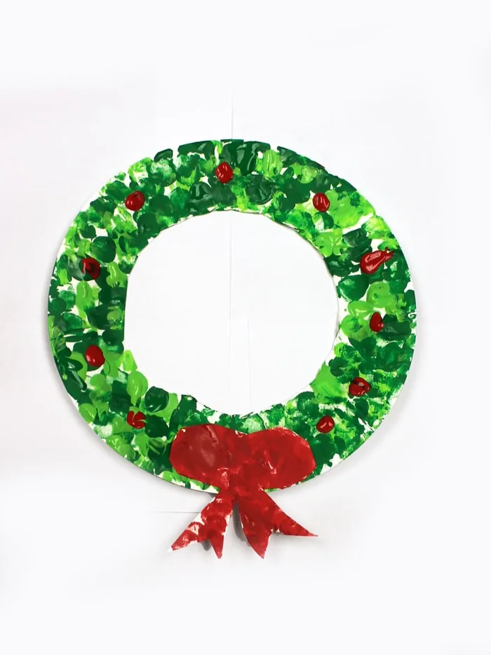 painted paper plate wreath Christmas craft