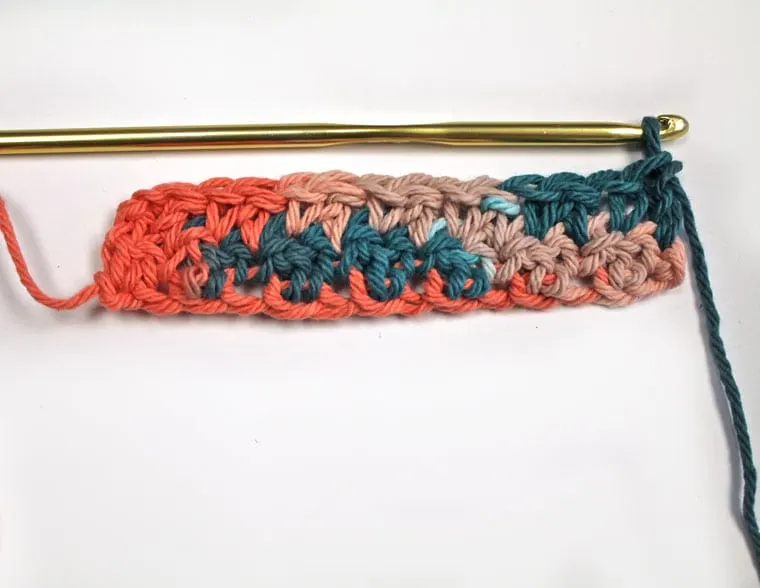 row 2 of the lemon peel crochet stitch