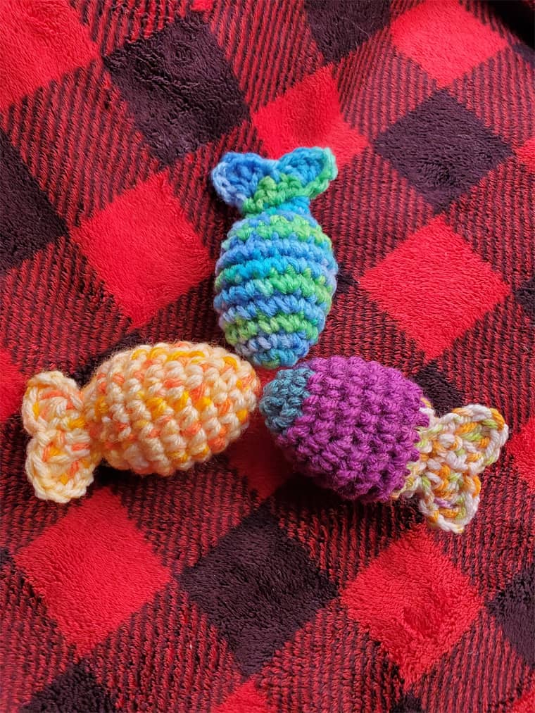 crochet fish cat toy