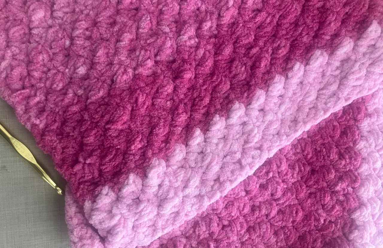 rosie Bernat baby blanket yarn dappled