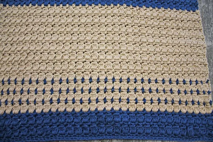 close-up of Carmel tea towel crochet pattern cluster stitch