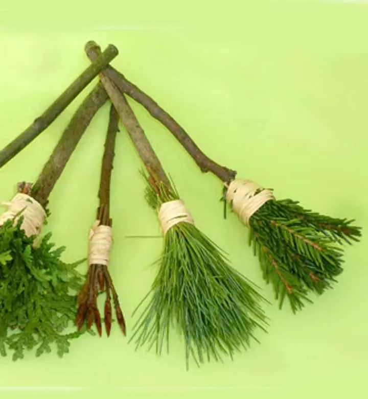 nature paint brush - nature kids craft - kid crafts - amorecraftylife.com #preschool #craftsforkids #crafts #kidscraft