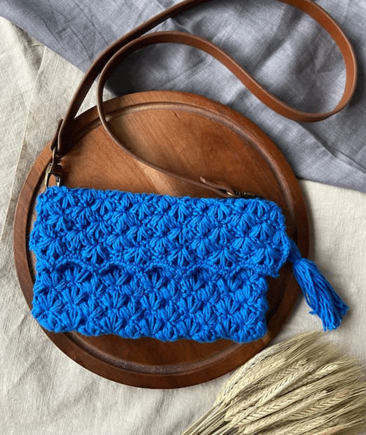 lotus flower clutch crochet bag pattern