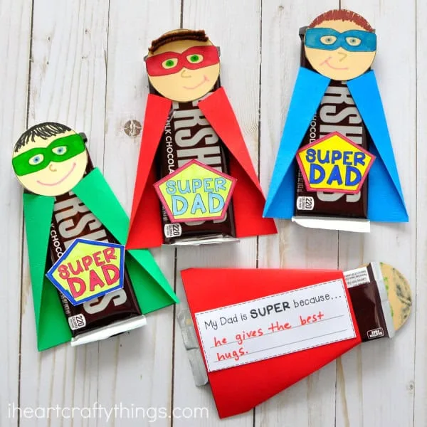 super dad - fathers day craft -crafts for kids- kid crafts - amorecraftylife.com #preschool #kidscraft #craftsforkids
