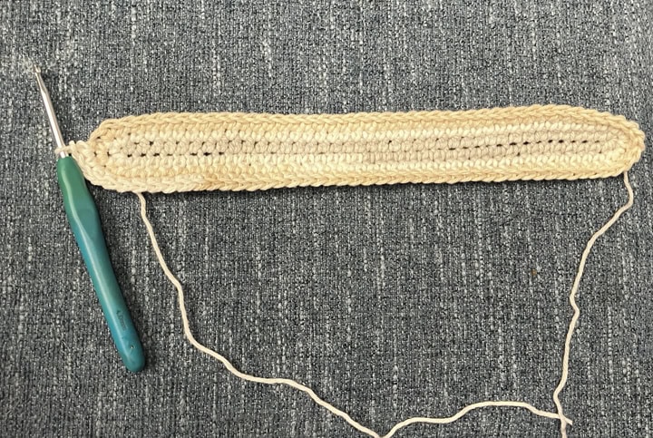 bottom of the knot bag