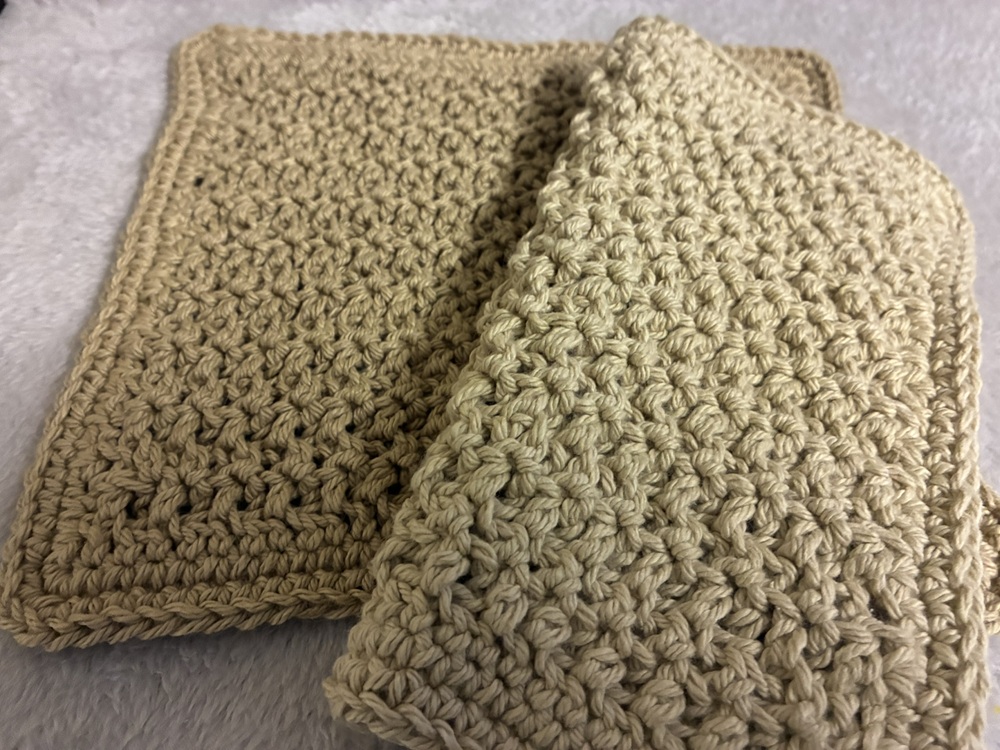 crocheted even loop stitch dishcloth